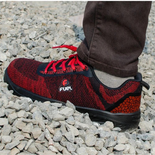 Can safety shoes damage your feet?