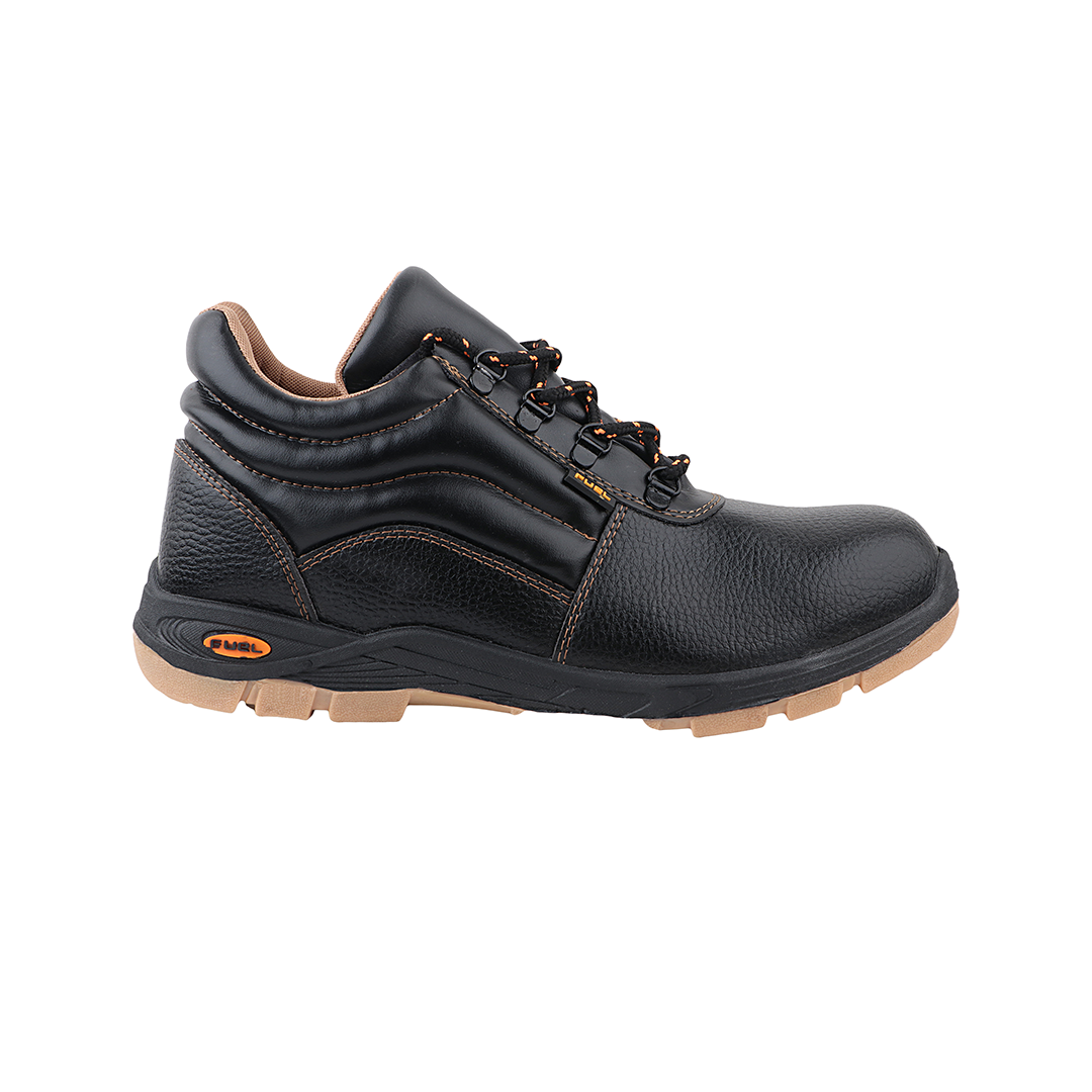 FUEL Comfortable and breathable Jordan HC PVC safety shoes with 100J fit at every work and style (Black)