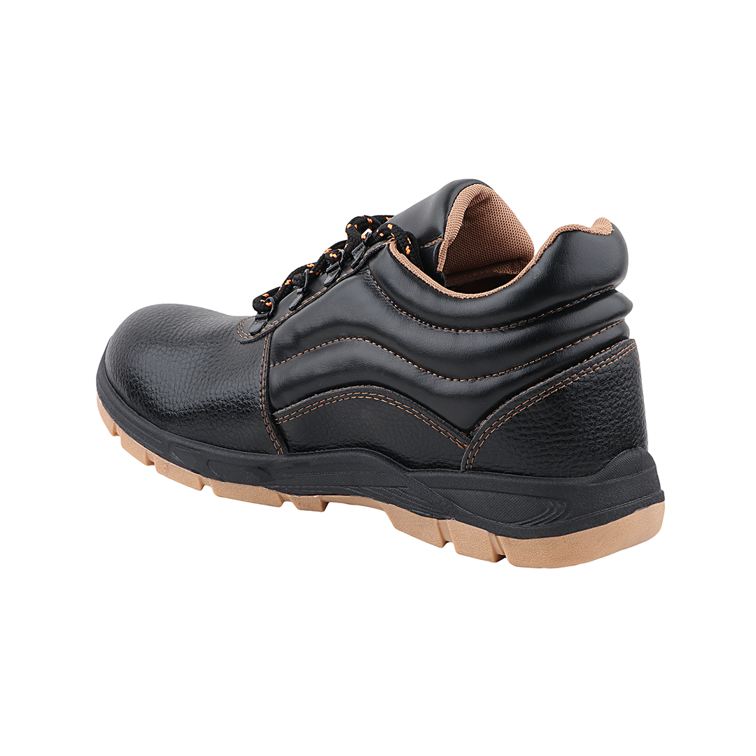 FUEL Comfortable and breathable Jordan HC PVC safety shoes with 100J fit at every work and style (Black)