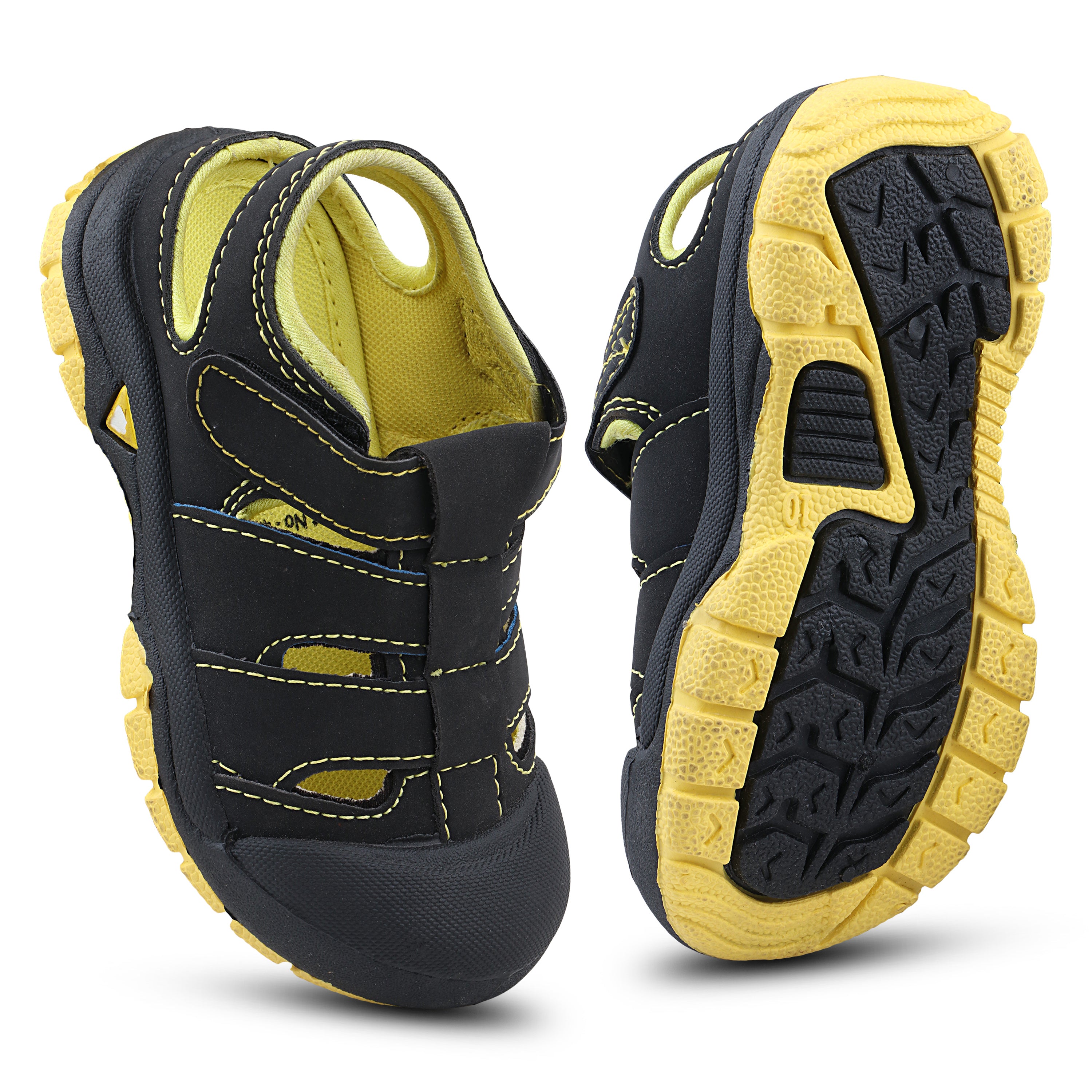 FUEL Qeudos Comfortable Sandals for Kids (Black)